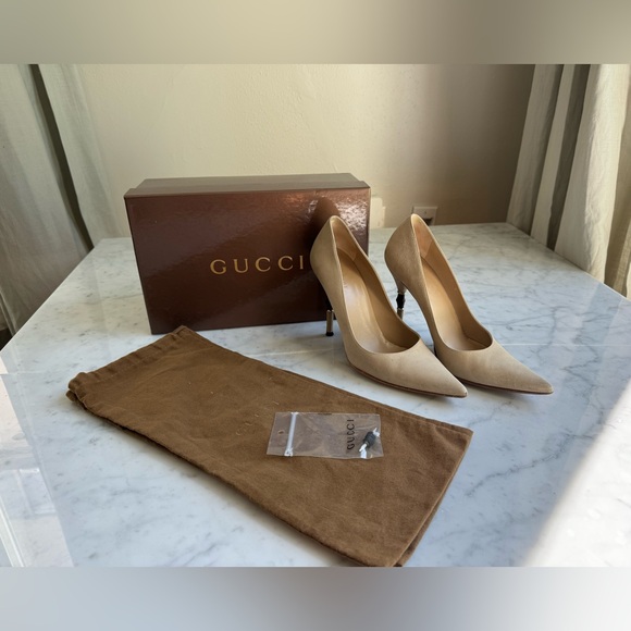 Gucci Suede Heels with Bamboo heel accent. - Picture 2 of 11